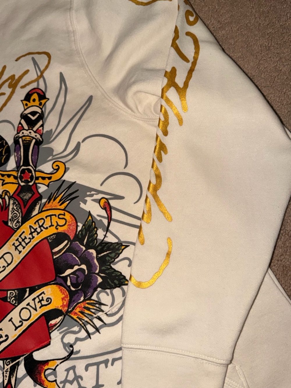 NWT Ed Hardy Ivory Hoodie with Gold Script and Black Graphic - Picture 3 of 9